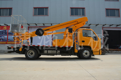 高空作业车选购指南 以博涵机械设备为例，助力现代化物业管理